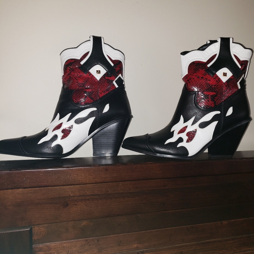 ❤❤ cowboy boots - Picture 2 of 2